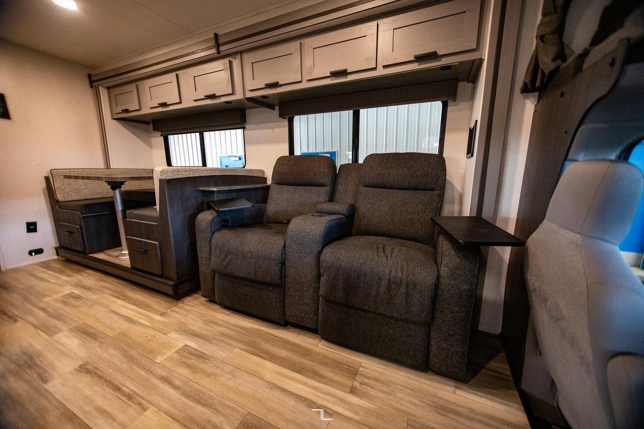 2023 Forest River Solera 32DSK Queen Bed Kitchen Slides Red Deer AB