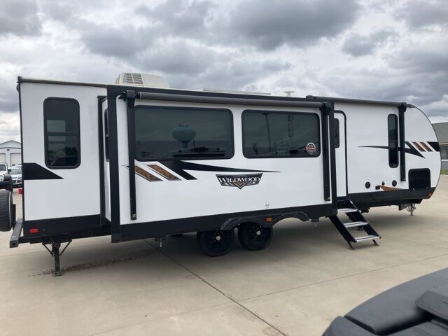 2023 Forest River Wildwood Platinum Watertown SD