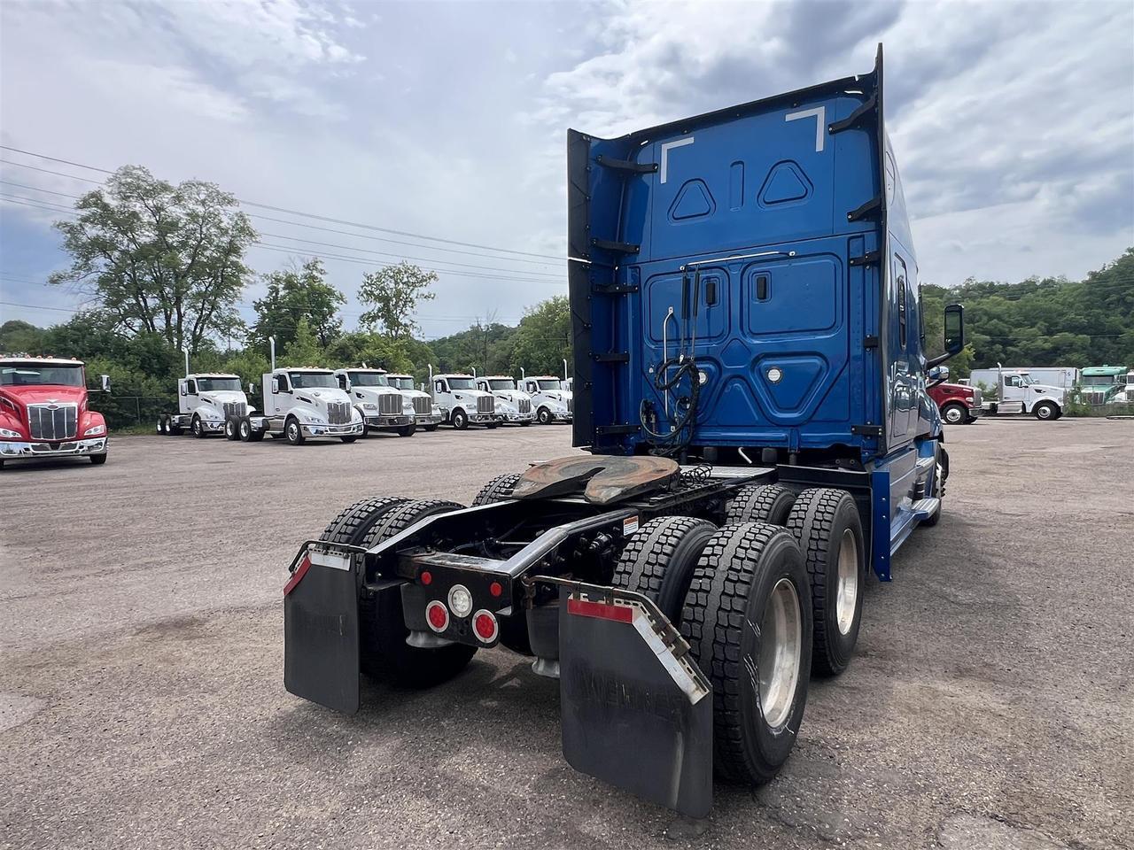2023 Freightliner CA126 Raised Roof South St. Paul MN