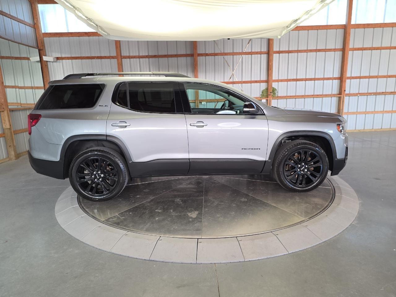 2023 GMC Acadia Sand Lake NY