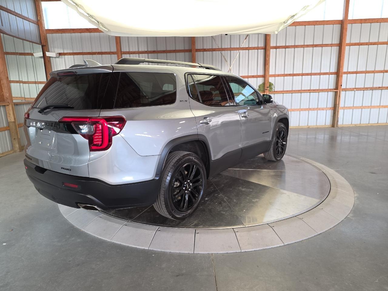 2023 GMC Acadia Sand Lake NY