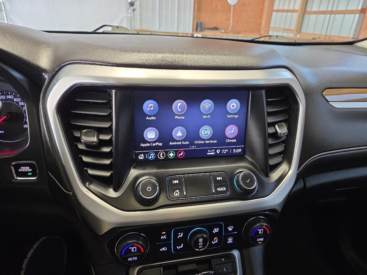 2023 GMC Acadia Sand Lake NY