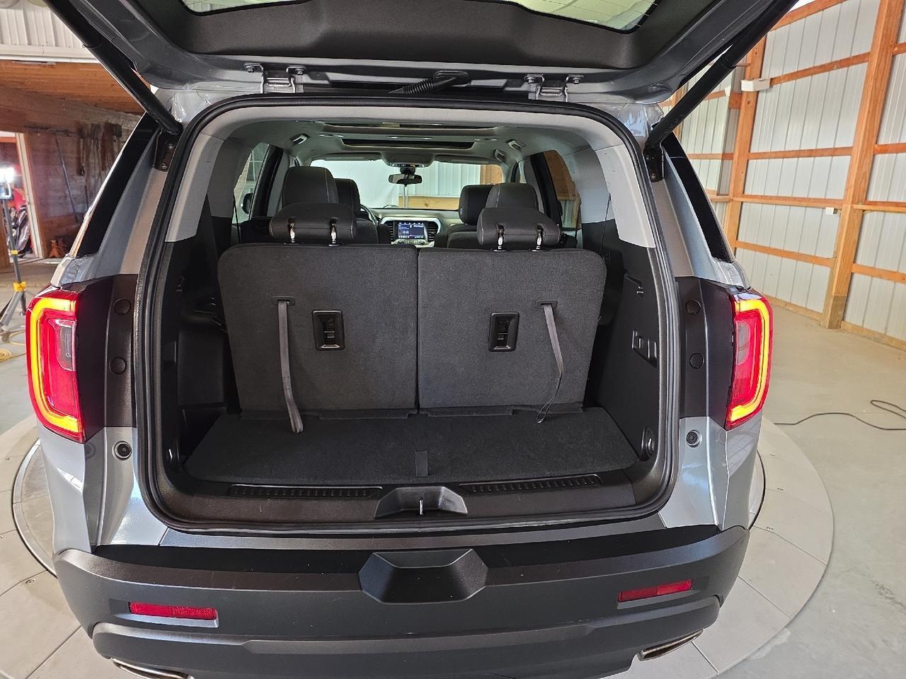 2023 GMC Acadia Sand Lake NY