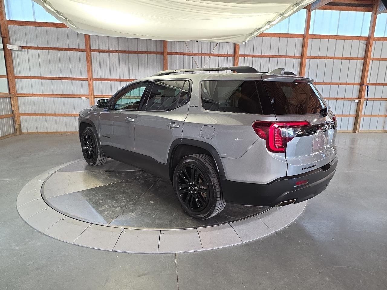 2023 GMC Acadia Sand Lake NY