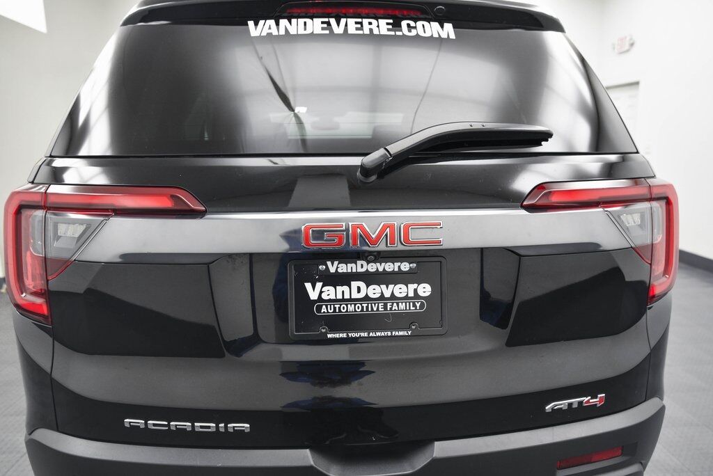 2023 GMC Acadia AT4 AKRON OH