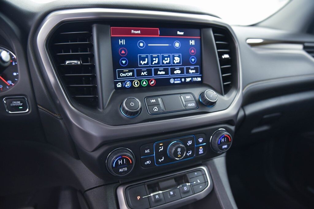 2023 GMC Acadia AT4 AKRON OH