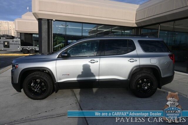 2023 GMC Acadia AT4