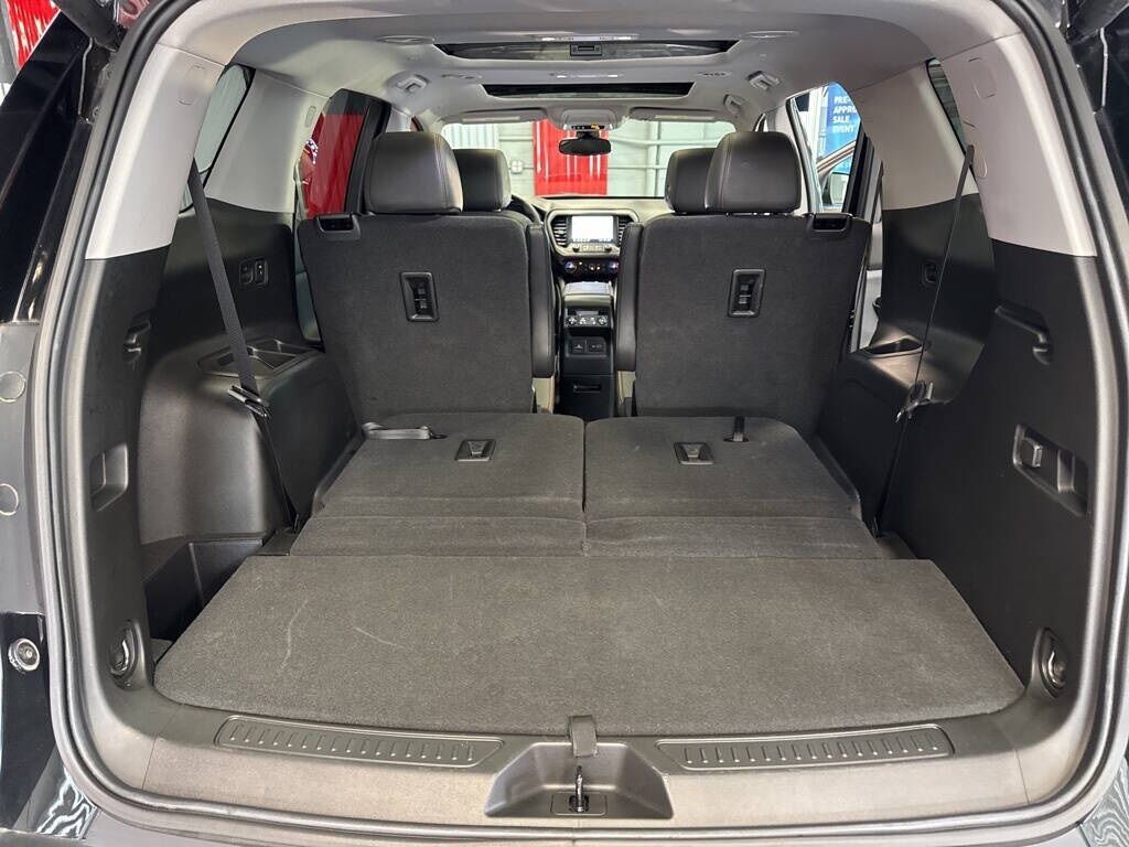 2023 GMC Acadia AT4 Royal Oak MI