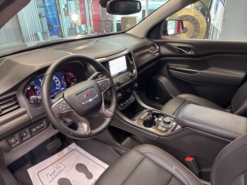 2023 GMC Acadia AT4 Royal Oak MI