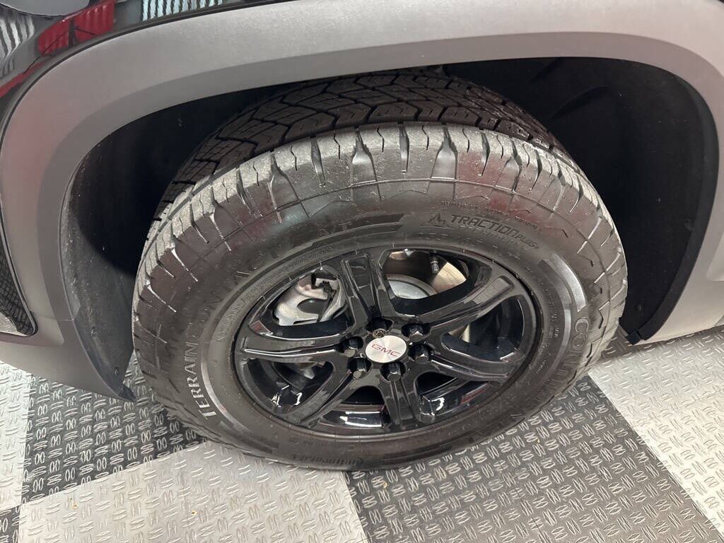 2023 GMC Acadia AT4 Royal Oak MI