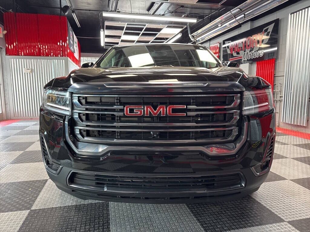 2023 GMC Acadia AT4 Royal Oak MI