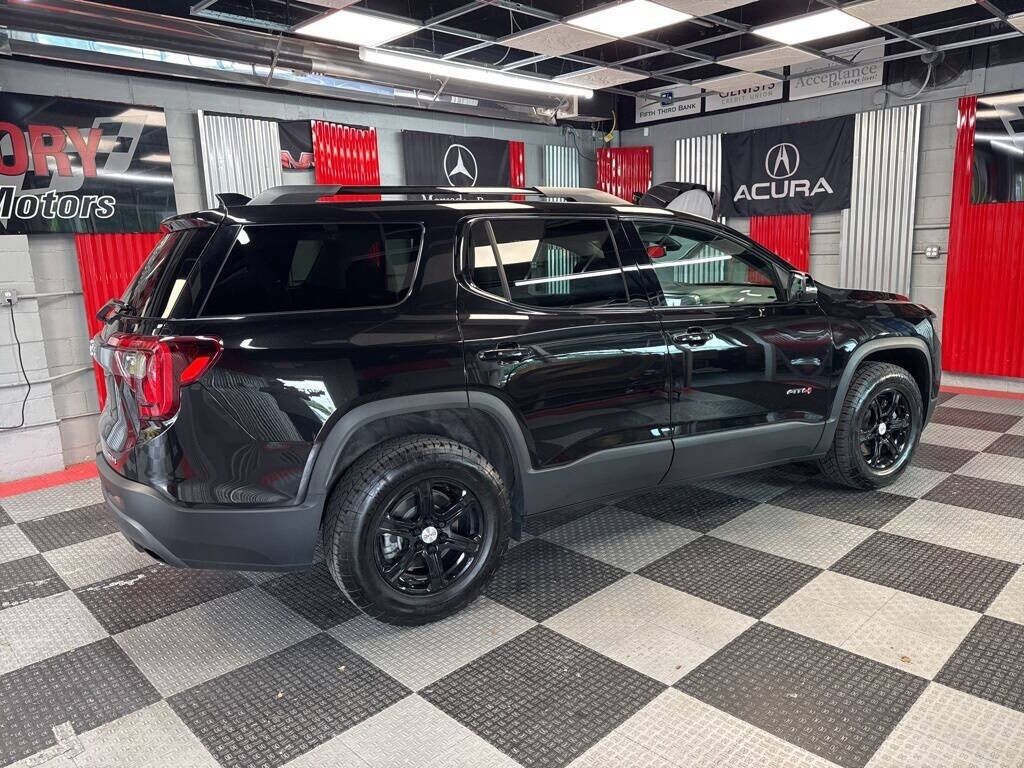 2023 GMC Acadia AT4 Royal Oak MI