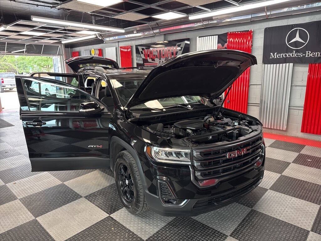 2023 GMC Acadia AT4 Royal Oak MI