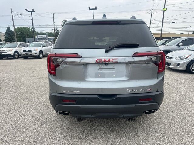 2023 GMC Acadia AT4 Cleveland OH