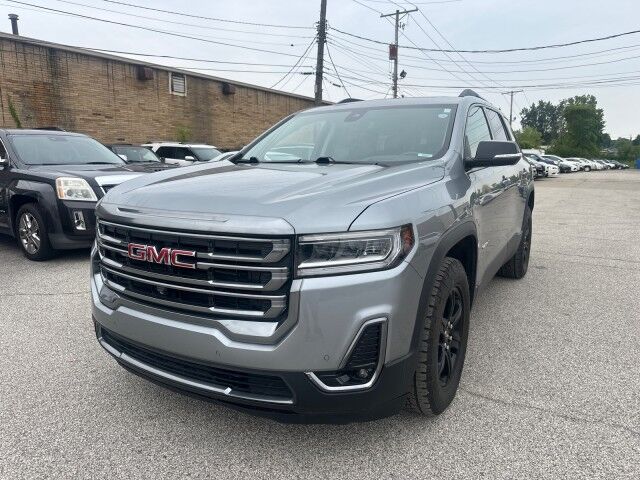 2023 GMC Acadia AT4