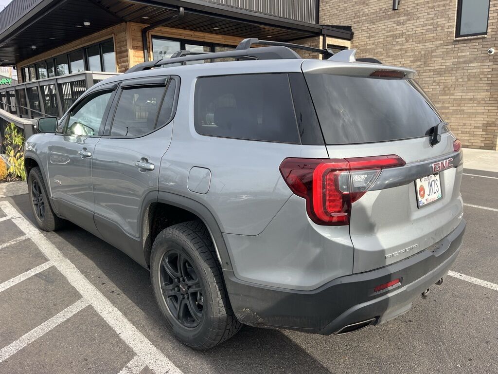 2023 GMC Acadia AT4