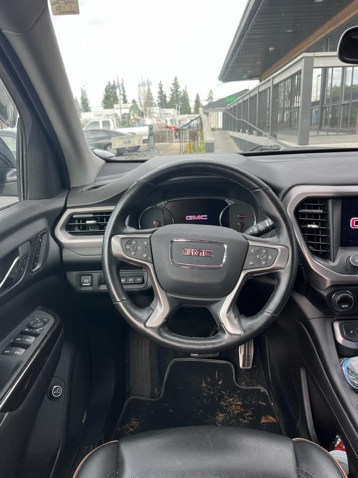2023 GMC Acadia AT4 OR