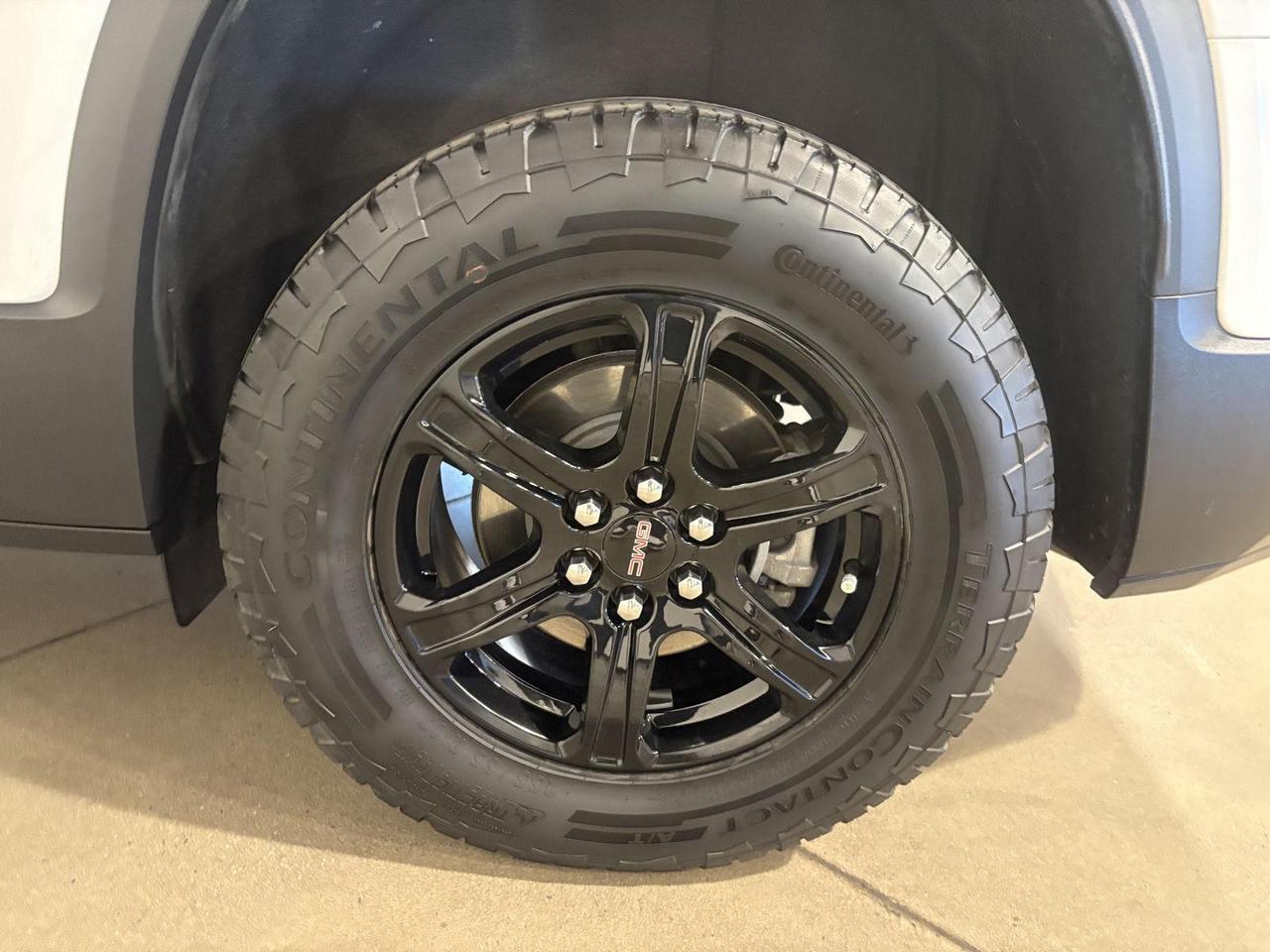 2023 GMC Acadia AT4 Parker CO