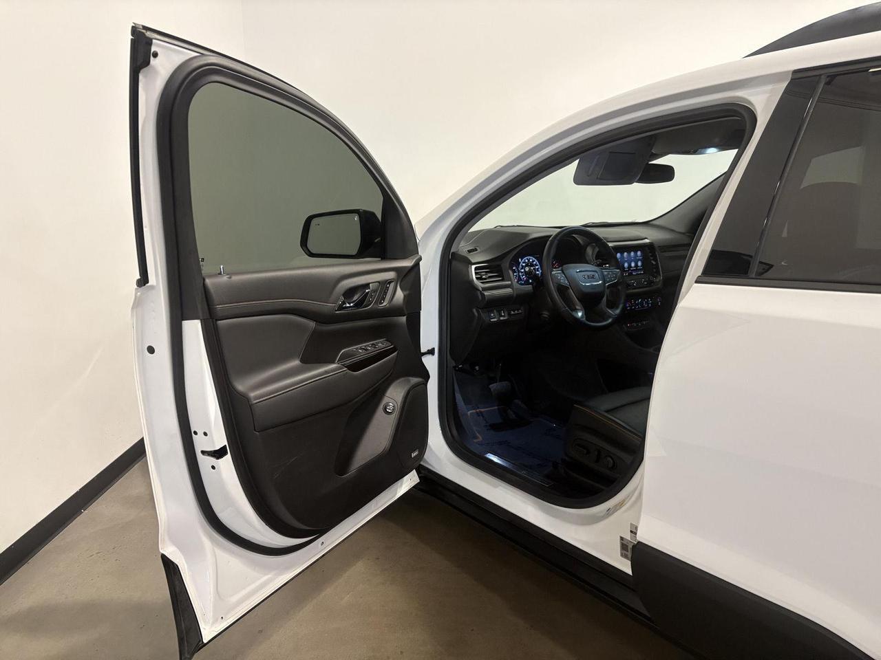 2023 GMC Acadia AT4 Parker CO