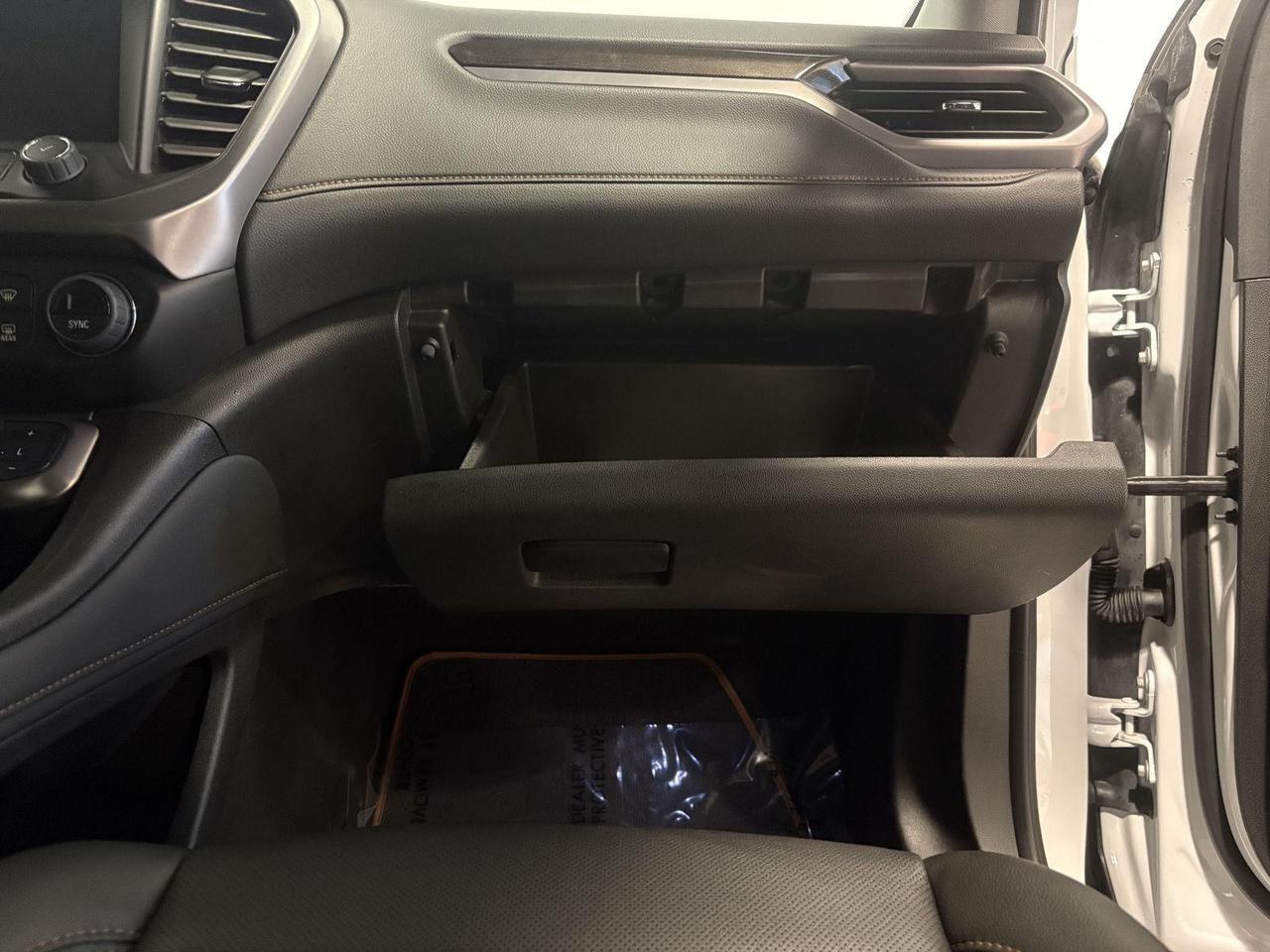 2023 GMC Acadia AT4 Parker CO