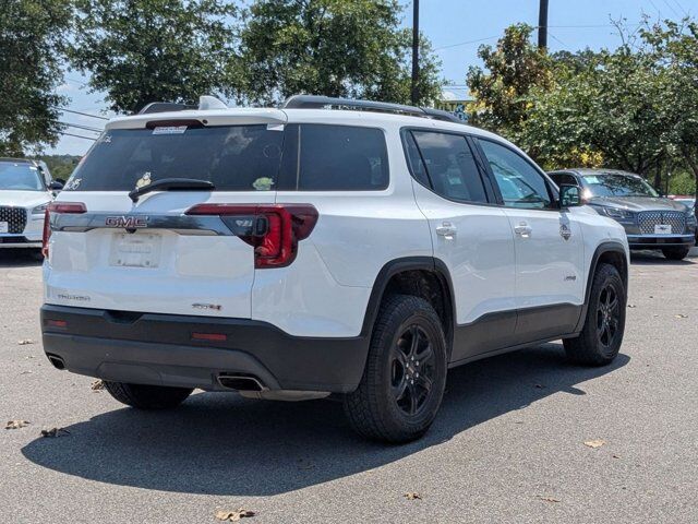2023 GMC Acadia AT4