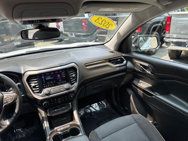 2023 GMC Acadia AT4 North Dartmouth MA
