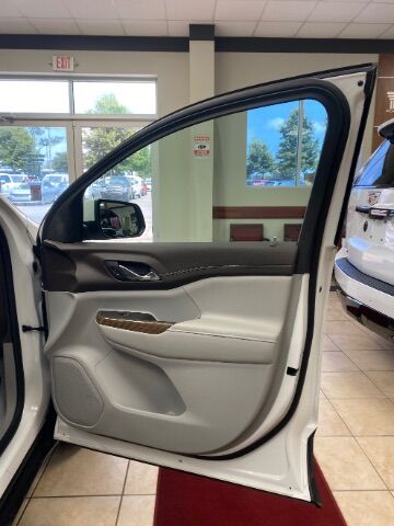 2023 GMC Acadia AWD SLE Charlotte NC