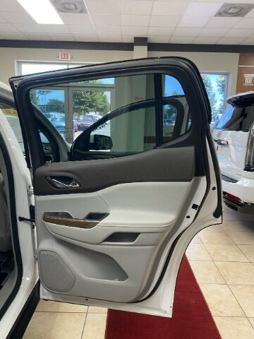 2023 GMC Acadia AWD SLE Charlotte NC
