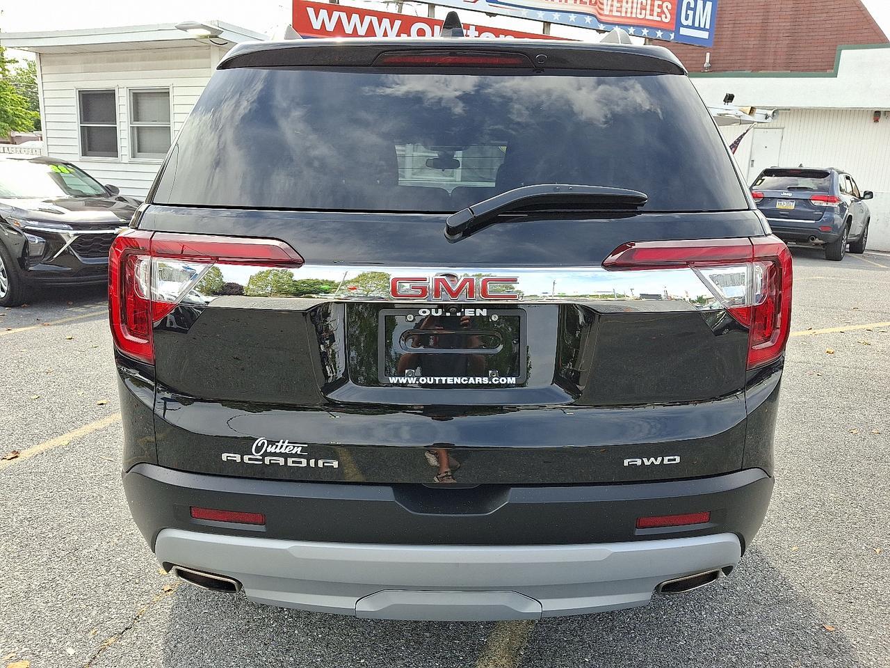 2023 GMC Acadia AWD SLE Allentown PA