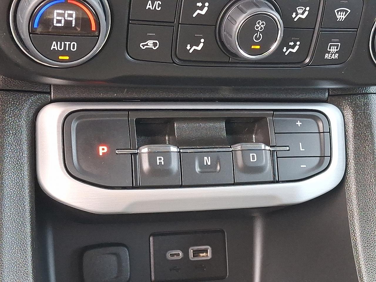 2023 GMC Acadia AWD SLE Allentown PA