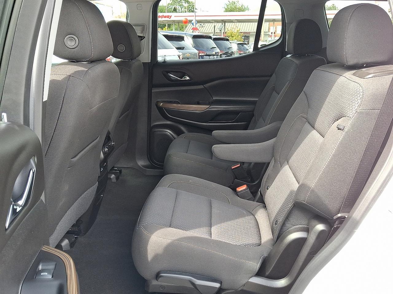 2023 GMC Acadia AWD SLE Allentown PA