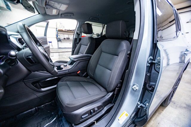 2023 GMC Acadia AWD SLE PSeat BCam Red Deer AB