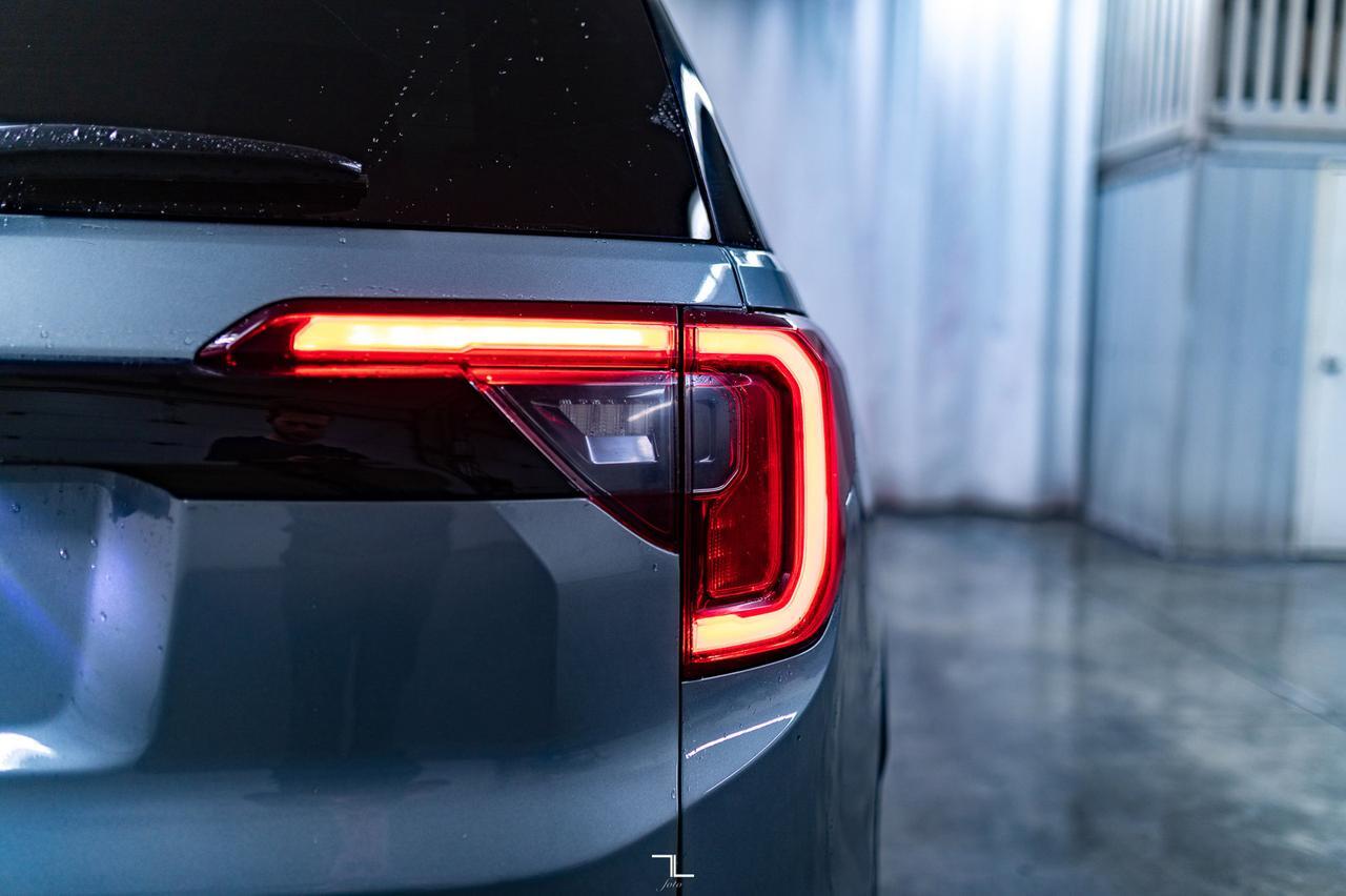 2023 GMC Acadia AWD SLE PSeat BCam Red Deer AB