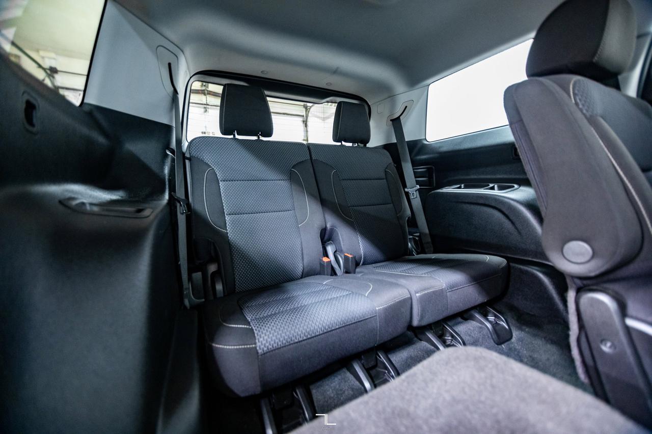 2023 GMC Acadia AWD SLE PSeat BCam Red Deer AB