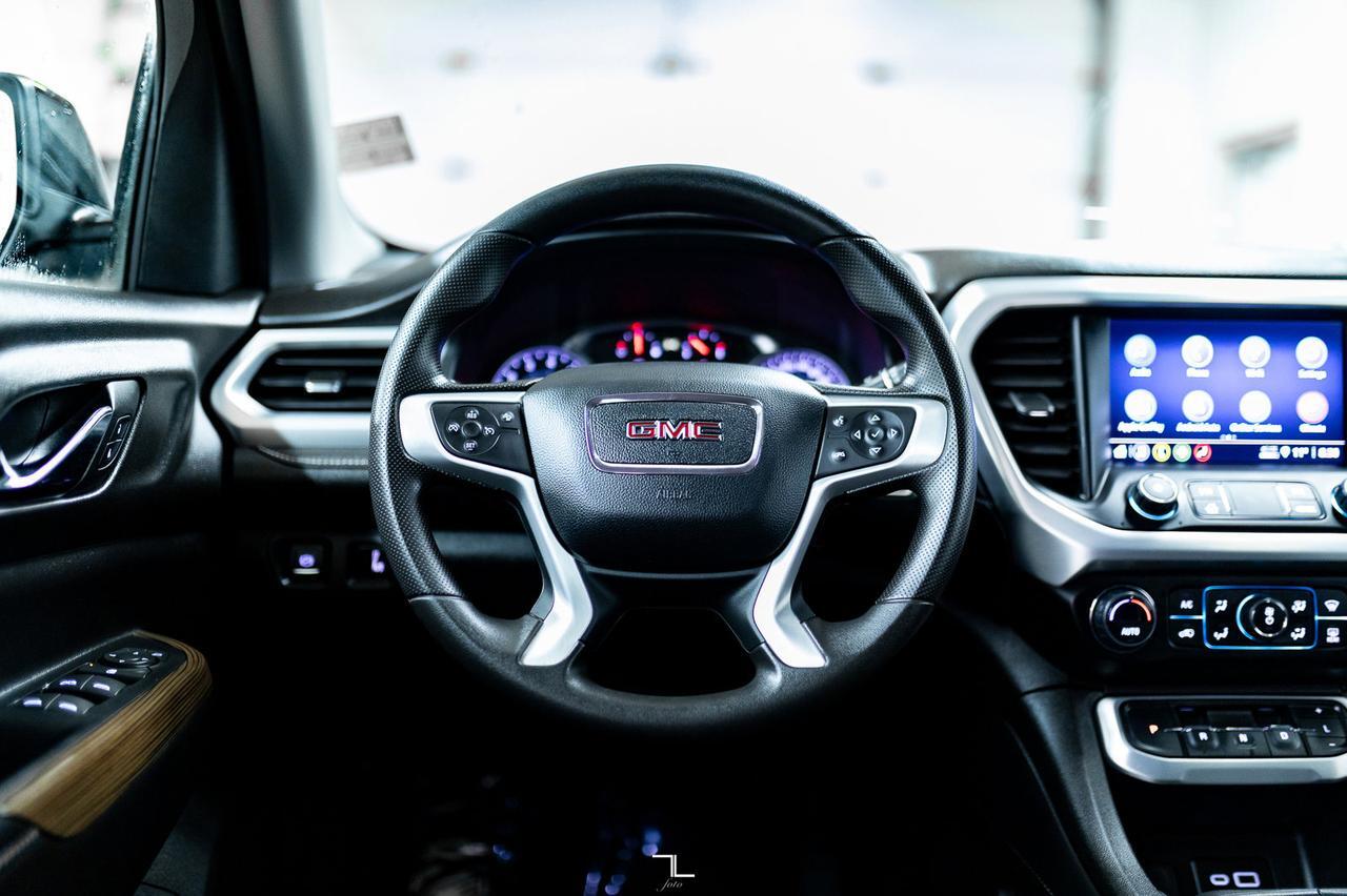 2023 GMC Acadia AWD SLE PSeat BCam Red Deer AB