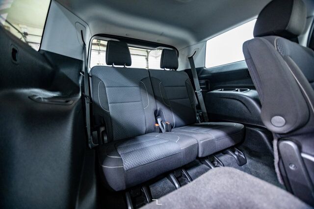 2023 GMC Acadia AWD SLE PSeat BCam Red Deer AB