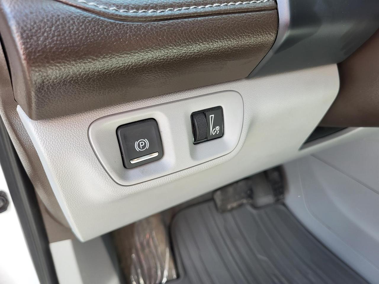 2023 GMC Acadia AWD SLT Beeville TX