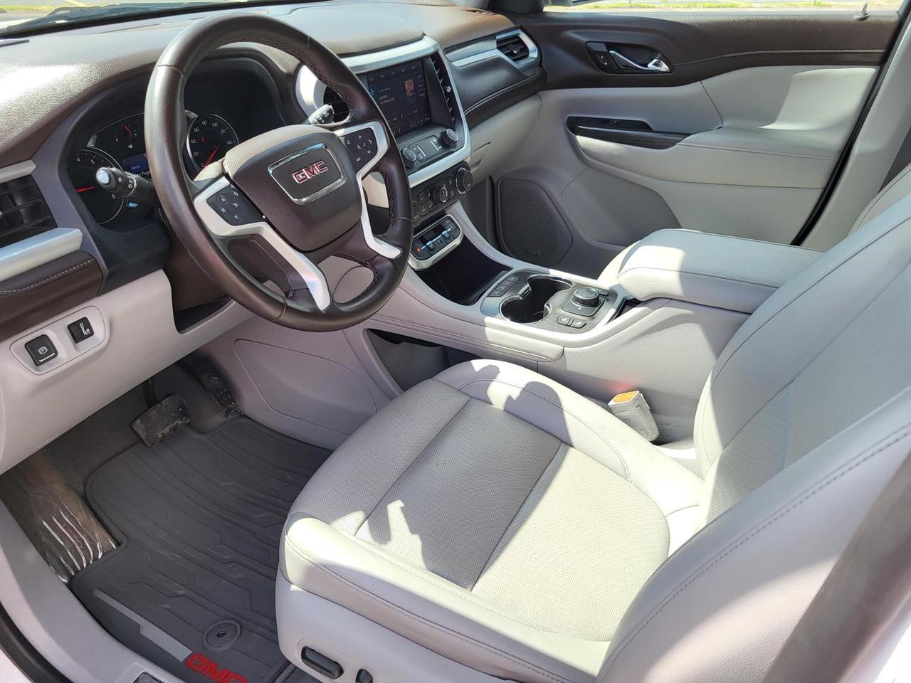 2023 GMC Acadia AWD SLT Beeville TX