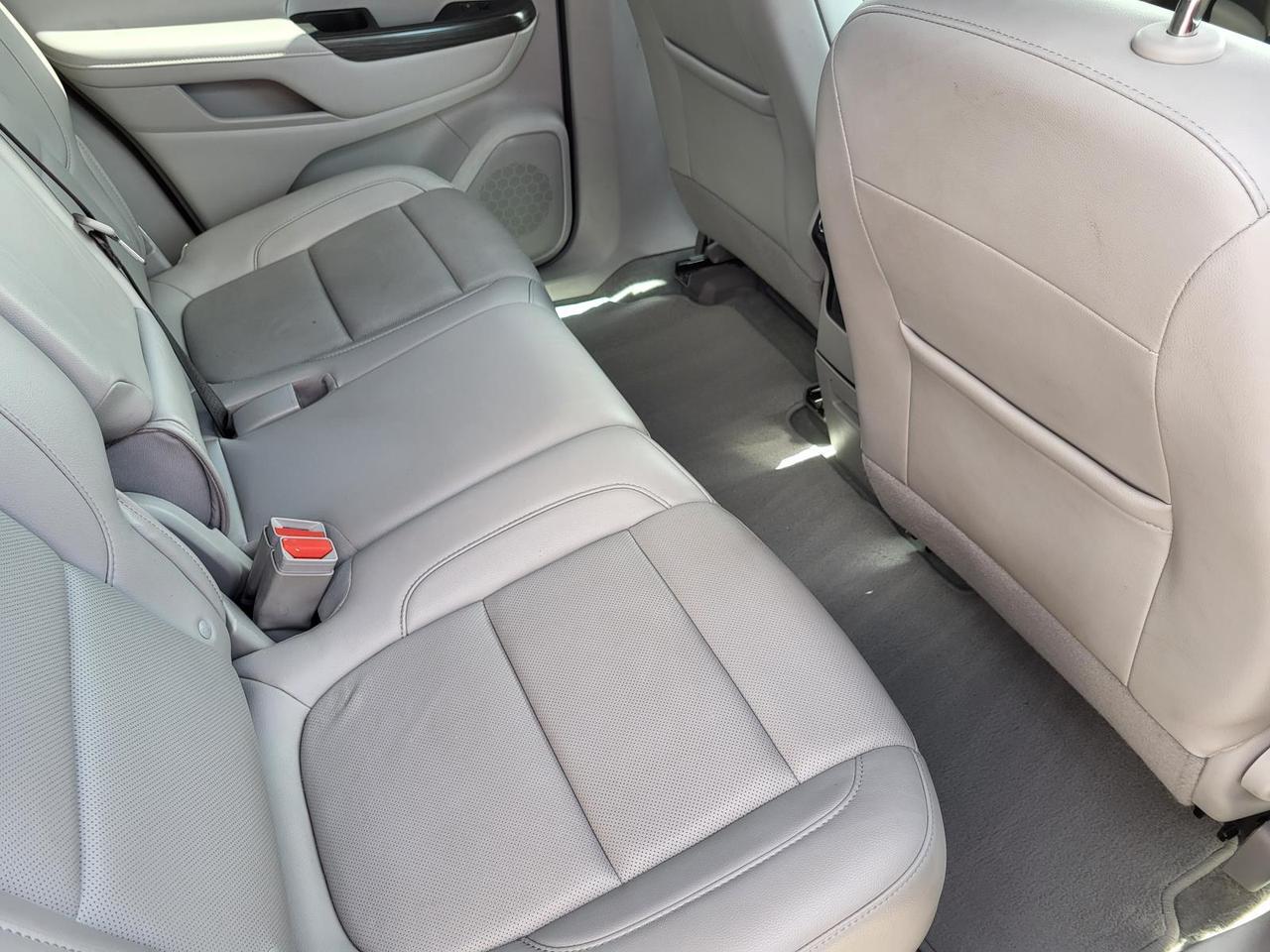 2023 GMC Acadia AWD SLT Beeville TX