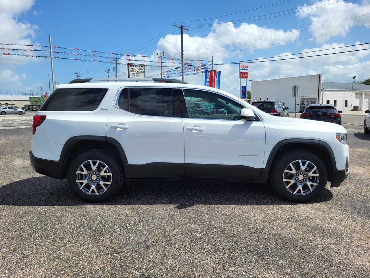 2023 GMC Acadia AWD SLT
