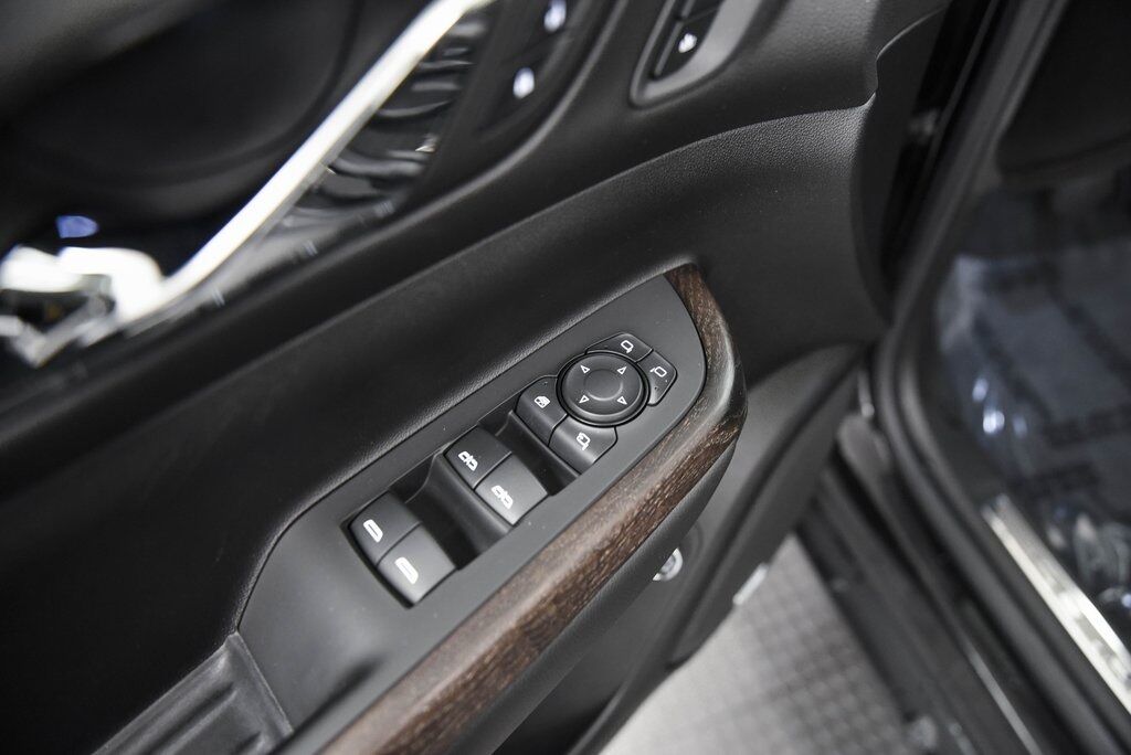 2023 GMC Acadia Denali AKRON OH