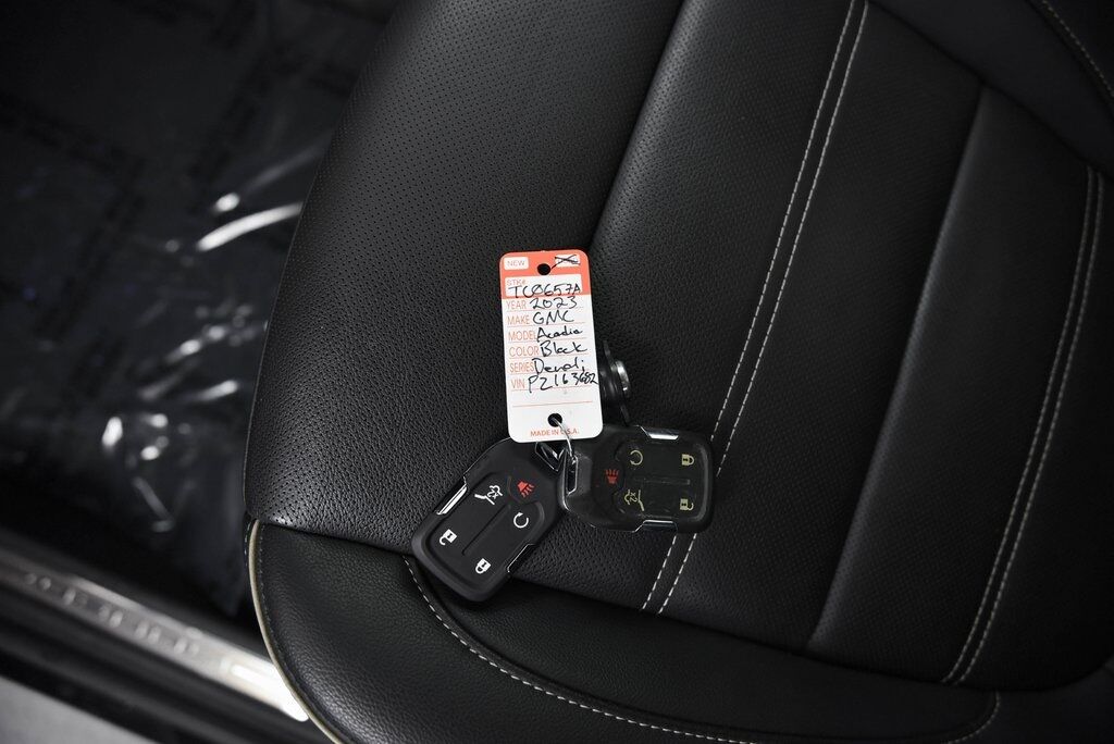 2023 GMC Acadia Denali AKRON OH