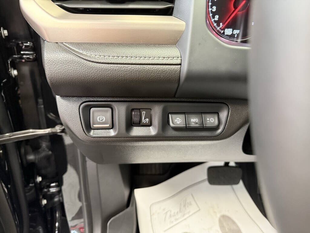 2023 GMC Acadia Denali Royal Oak MI