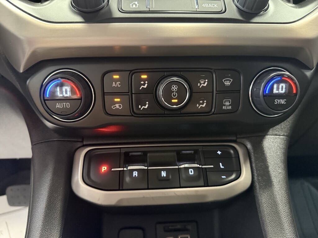 2023 GMC Acadia Denali Royal Oak MI