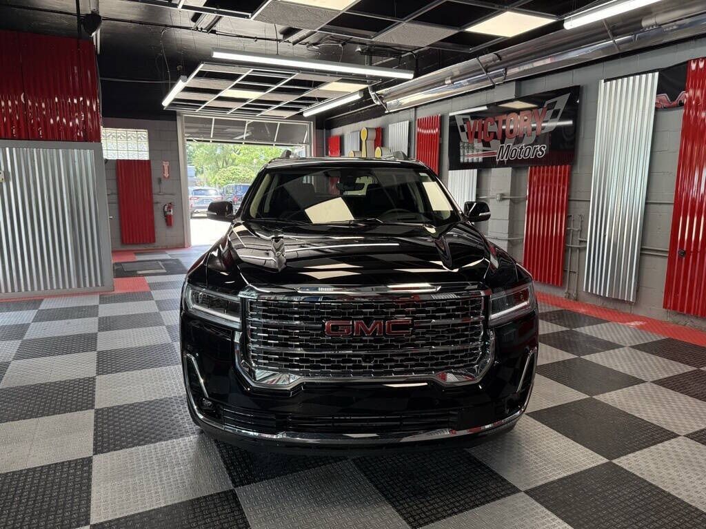 2023 GMC Acadia Denali Royal Oak MI