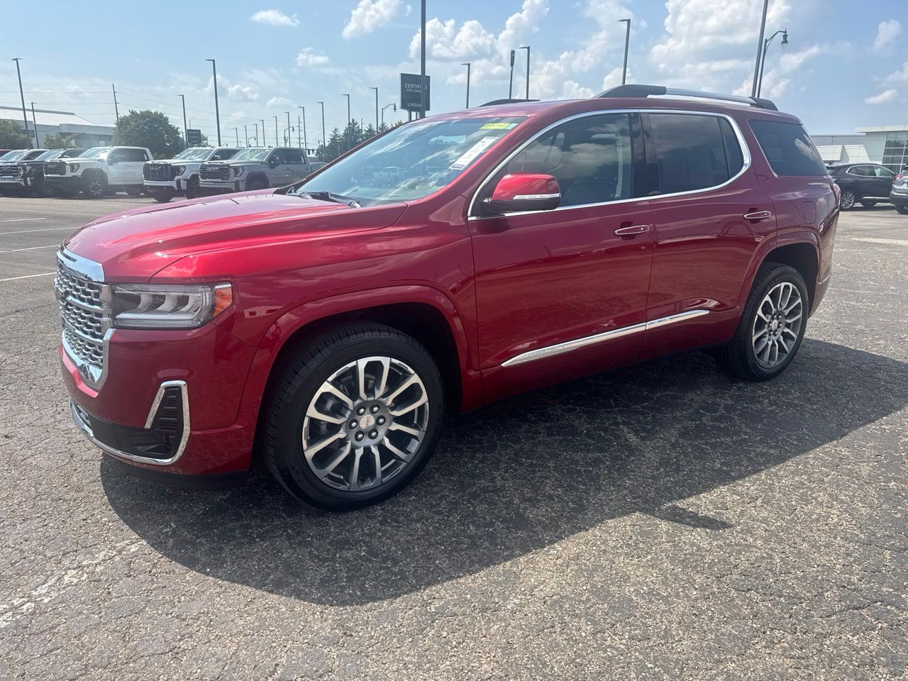 2023 GMC Acadia Denali