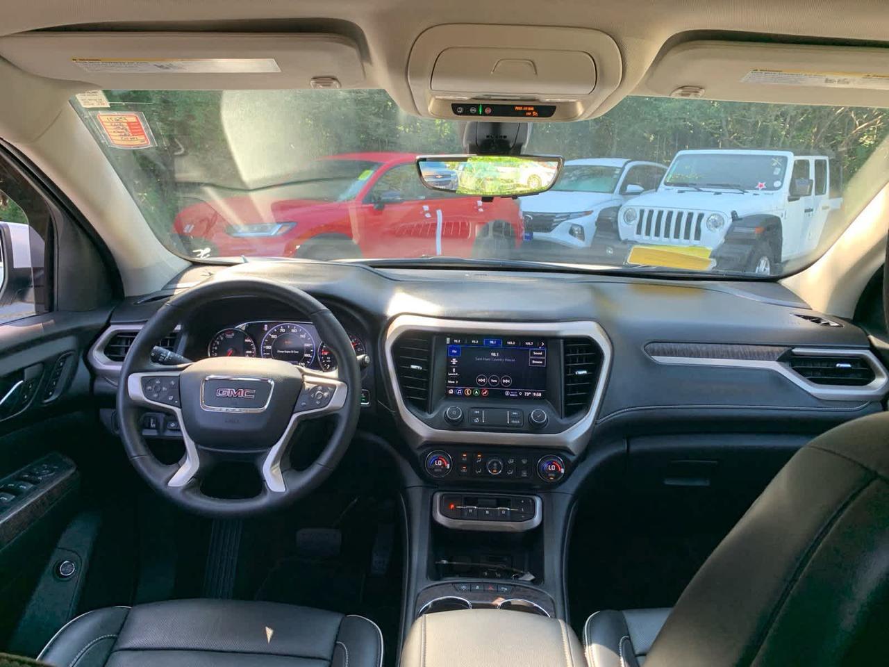 2023 GMC Acadia Denali Dartmouth MA