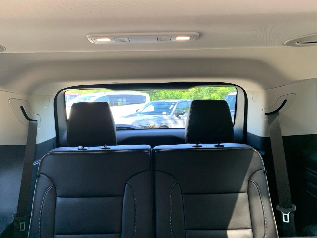 2023 GMC Acadia Denali Dartmouth MA