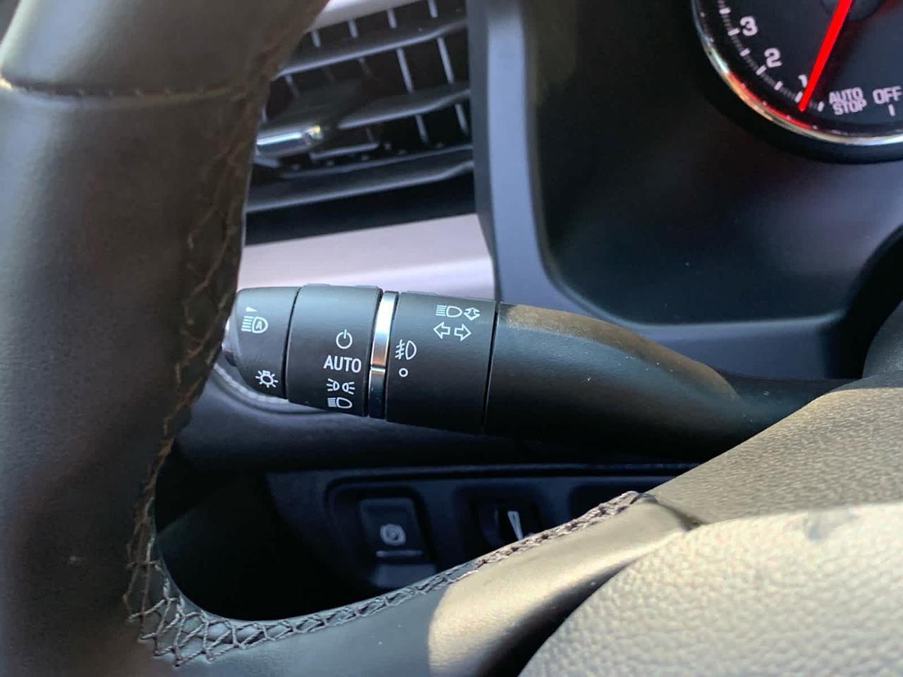 2023 GMC Acadia Denali Dartmouth MA