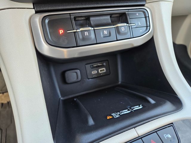 2023 GMC Acadia Denali Folsom CA